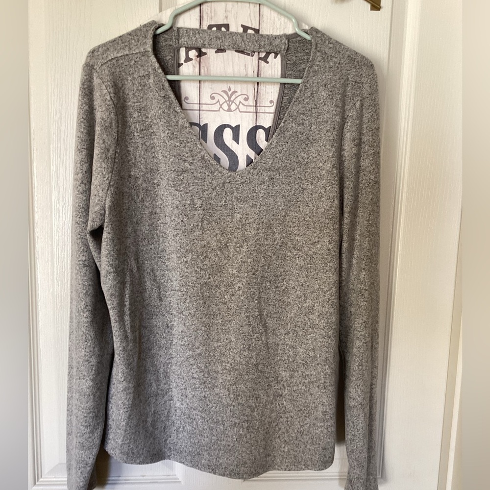 WhiteHouseBlackMarket V Neck Sweater with low cut back size L